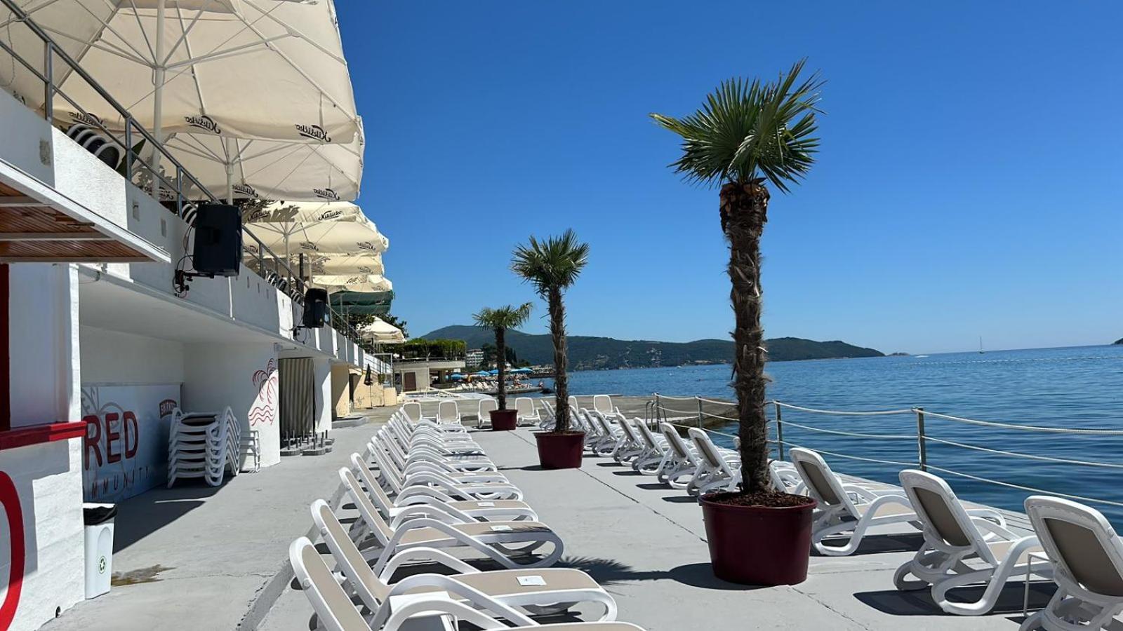 Apartments Sun House Herceg Novi Eksteriør billede