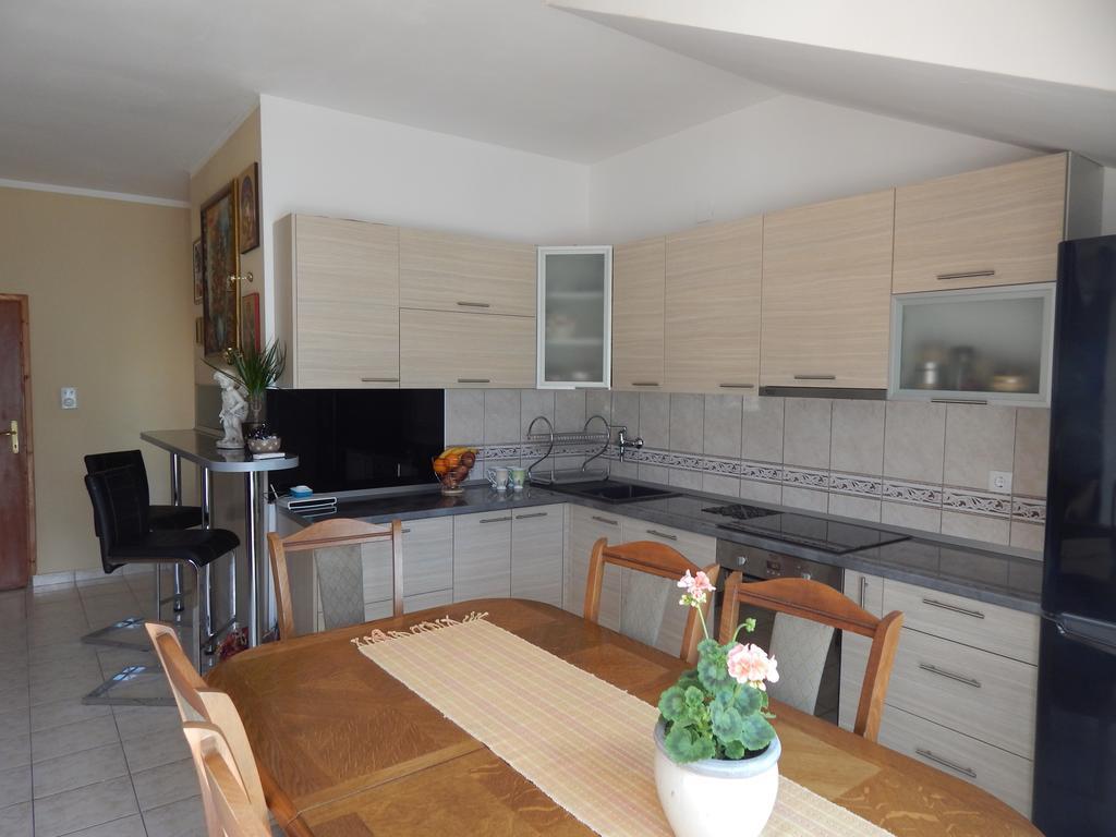 Apartments Sun House Herceg Novi Eksteriør billede